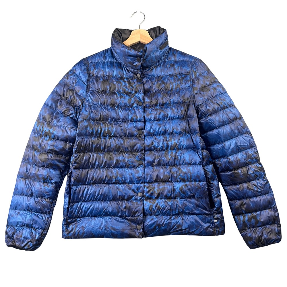 Tumi PAX Mens Blue Camo Packable Down Puffer Jacket Hidden Hood Small S/P